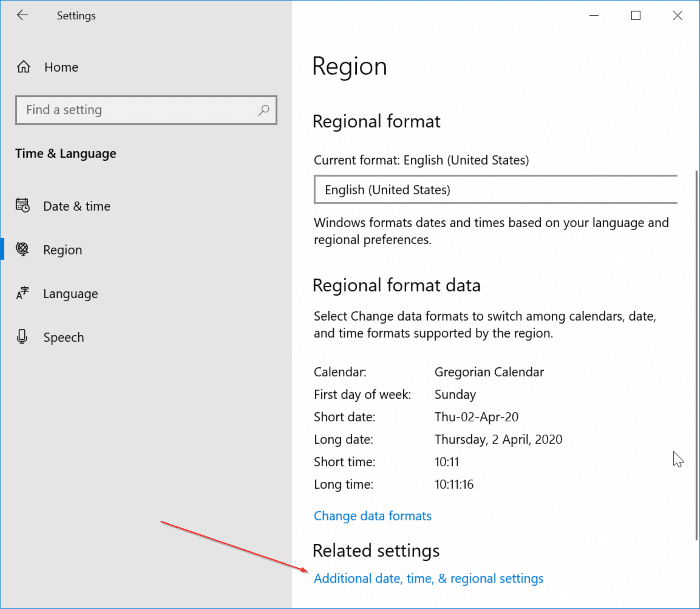 отображение дня недели на панели задач Windows 10 рис.1